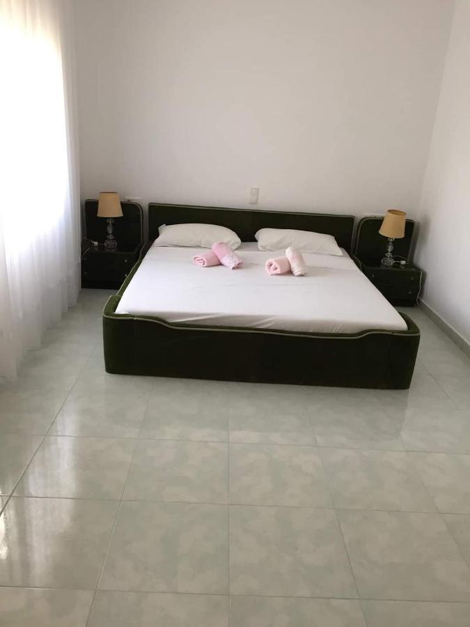 Lolita Calpe Exterior foto
